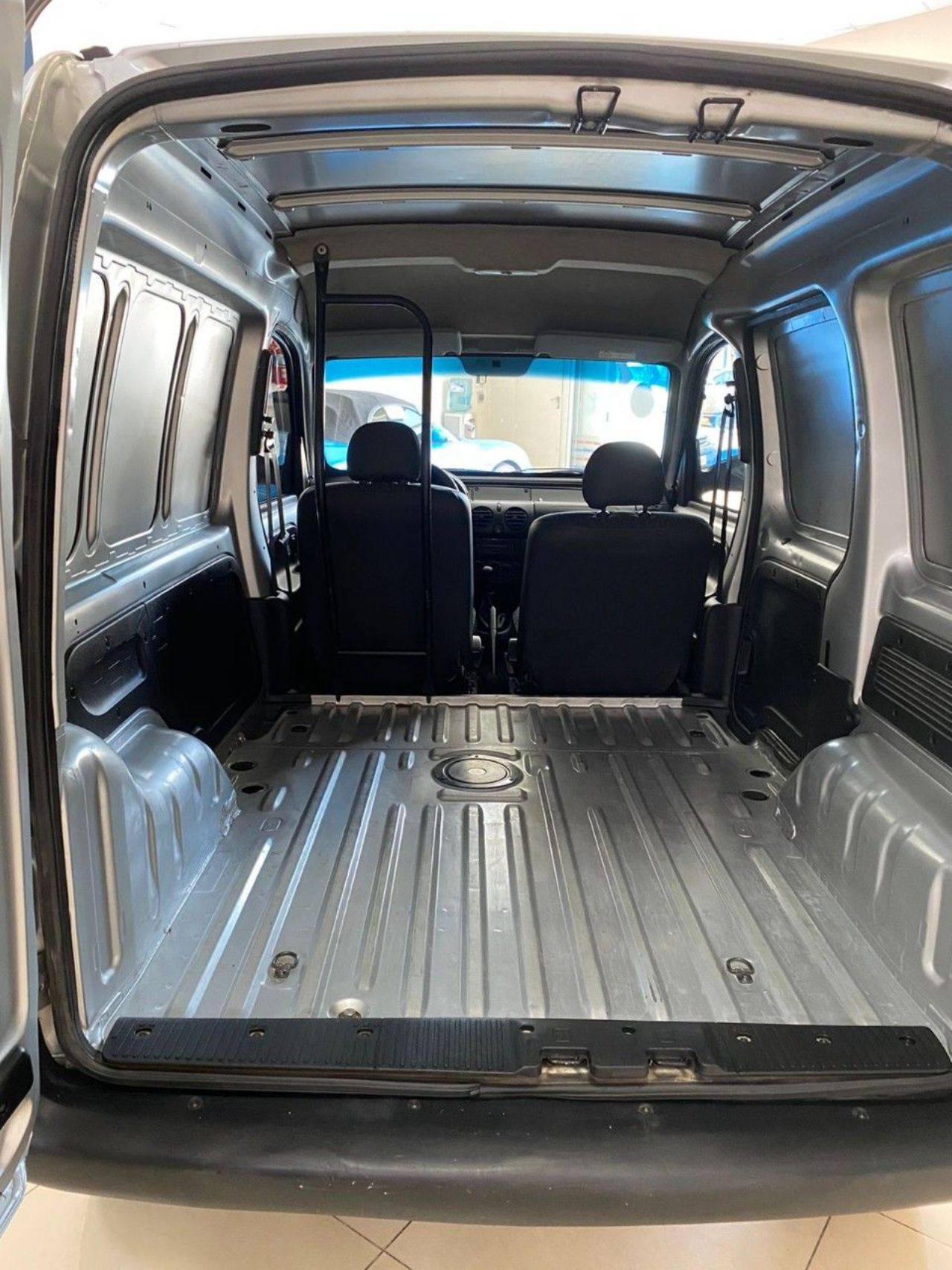 Renault Kangoo Usada Financiado en Córdoba, deRuedas