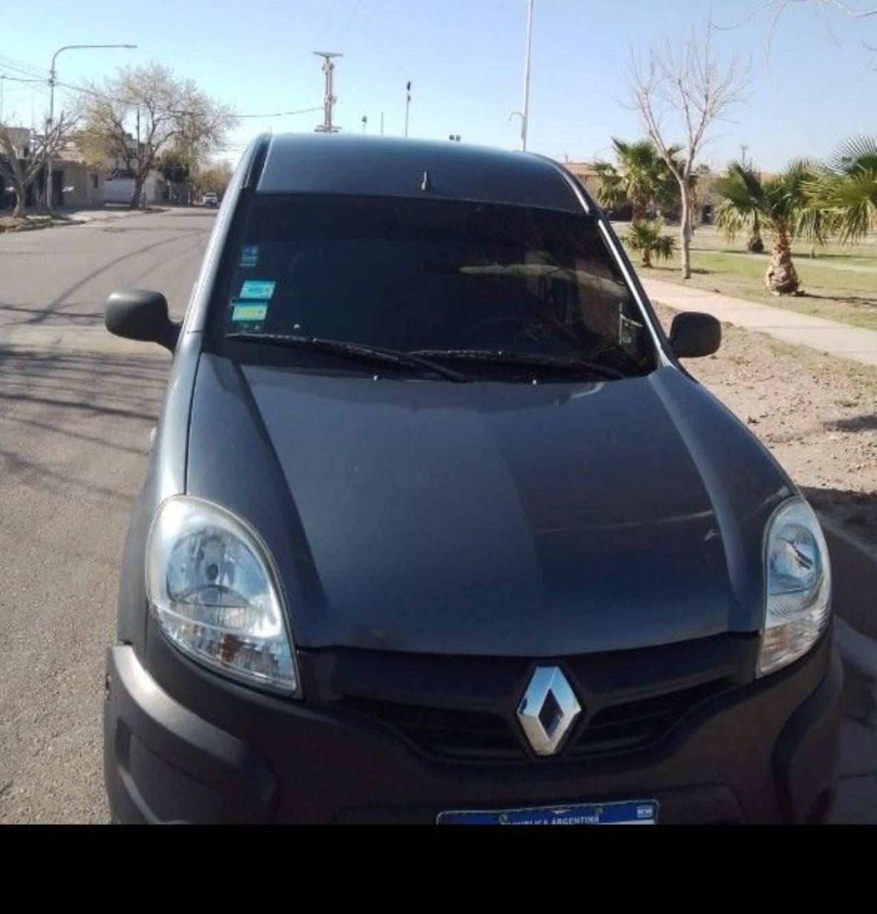 Renault Kangoo Usada en Mendoza, deRuedas