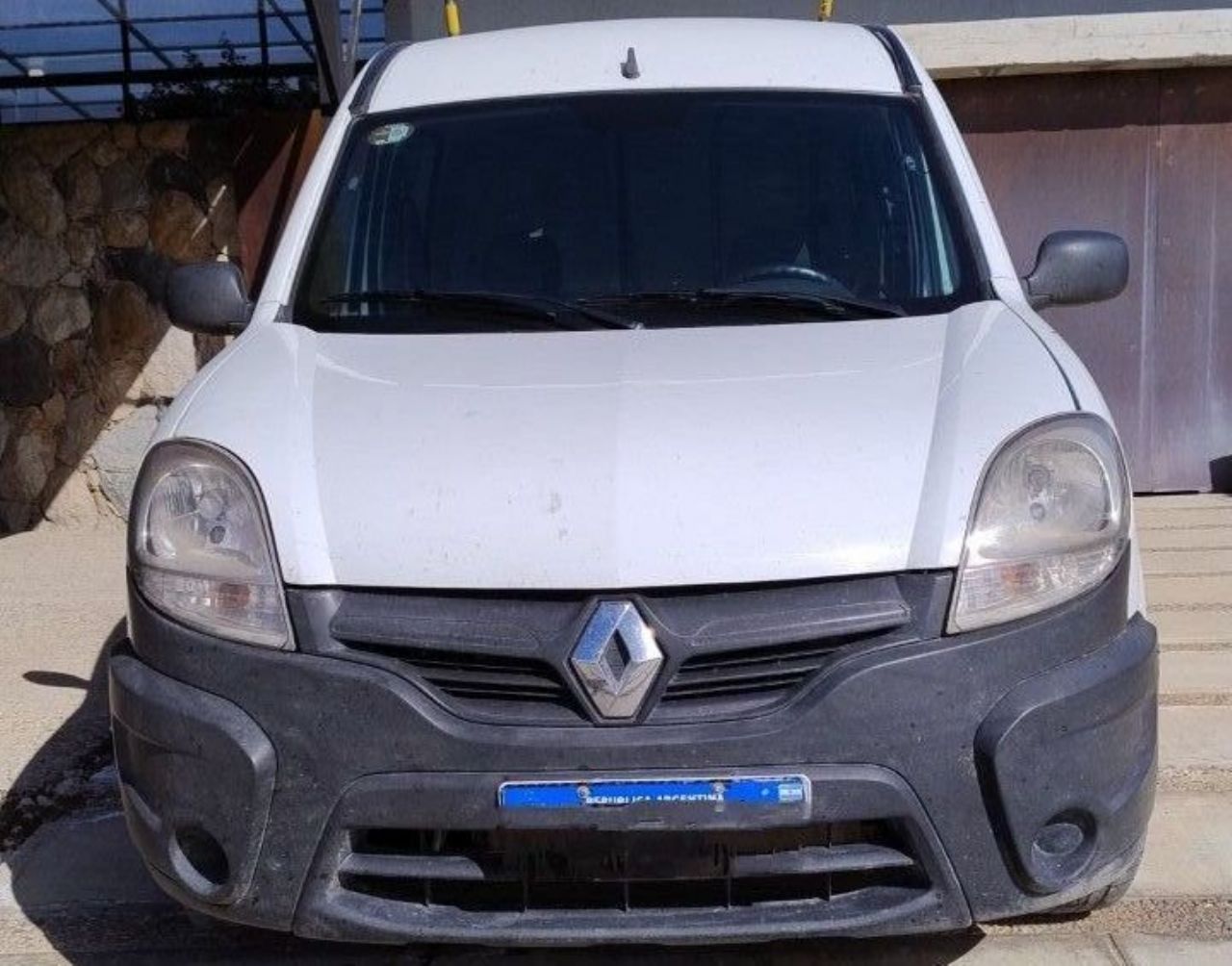Renault Kangoo Usada en Mendoza, deRuedas
