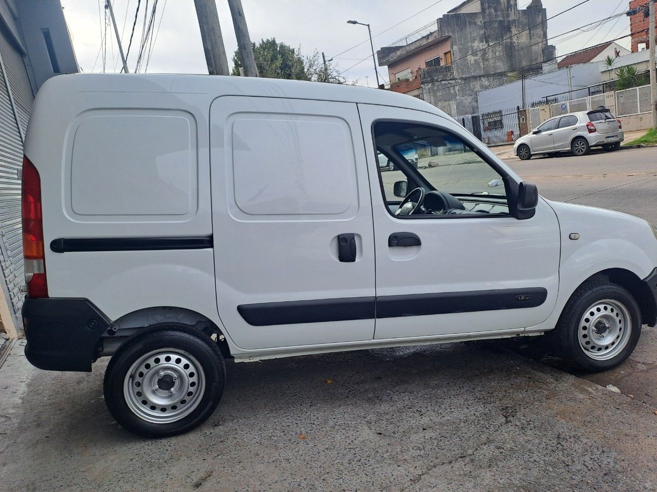Renault Kangoo Usada en Buenos Aires, deRuedas