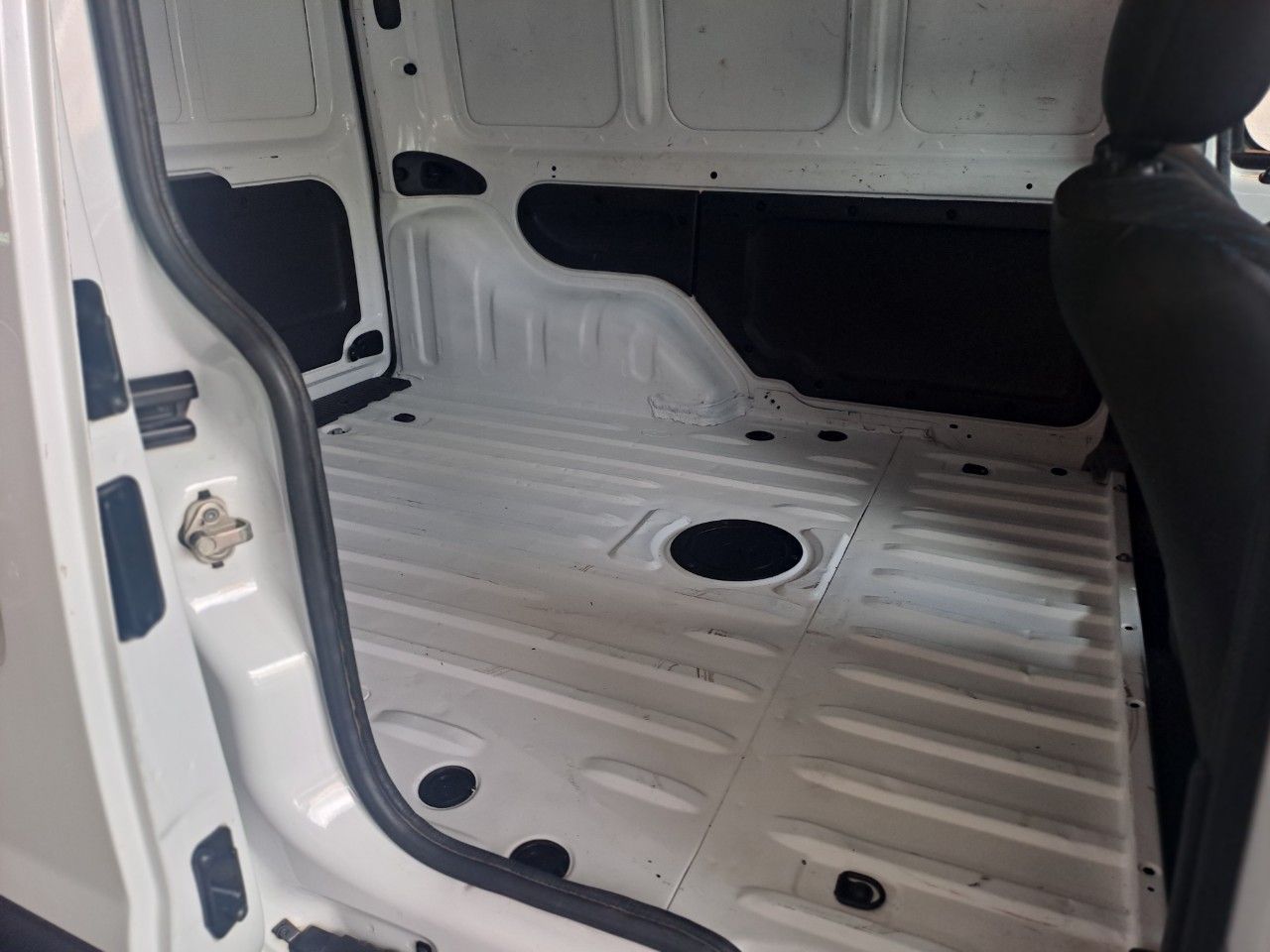 Renault Kangoo Usada en Buenos Aires, deRuedas