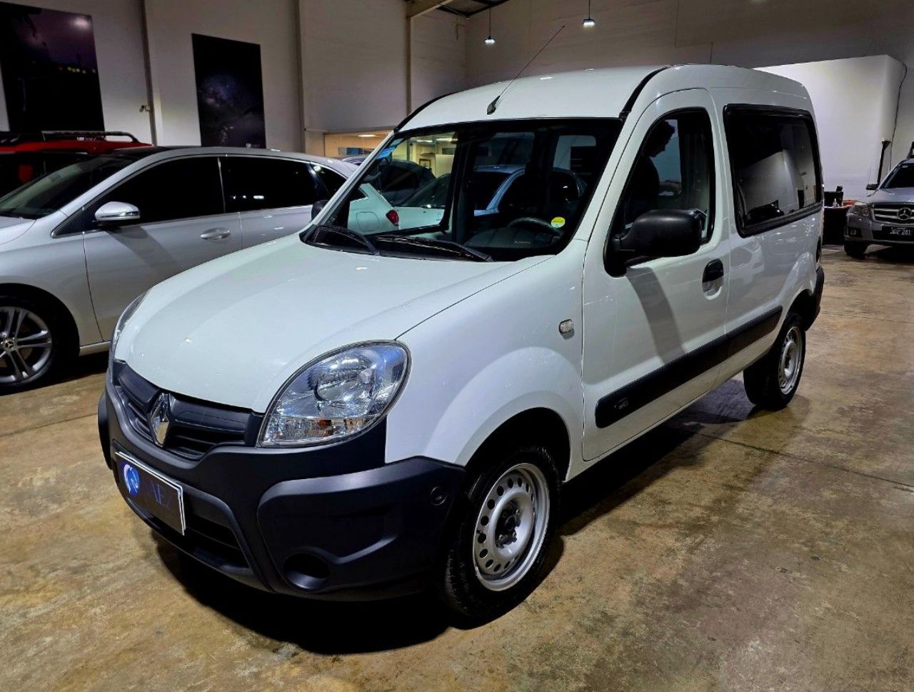 Renault Kangoo Usada Financiado en Mendoza, deRuedas