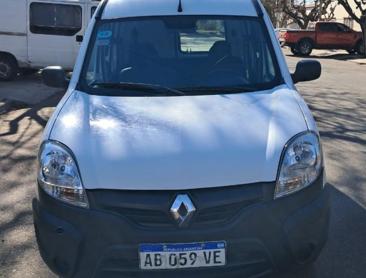 Renault Kangoo Usada en Mendoza, deRuedas
