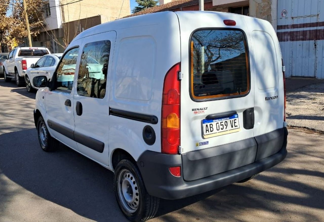 Renault Kangoo Usada en Mendoza, deRuedas
