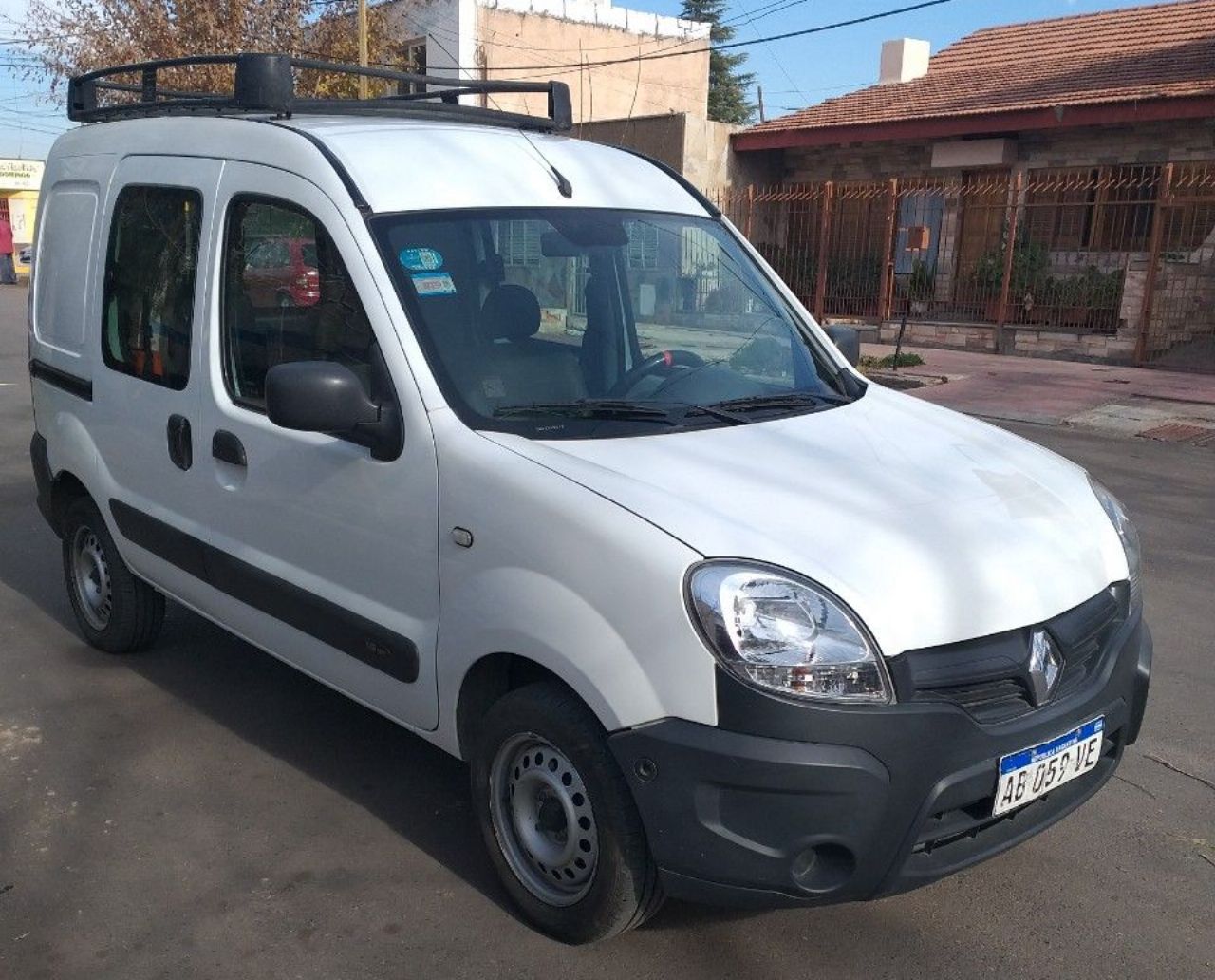Renault Kangoo Usada en Mendoza, deRuedas