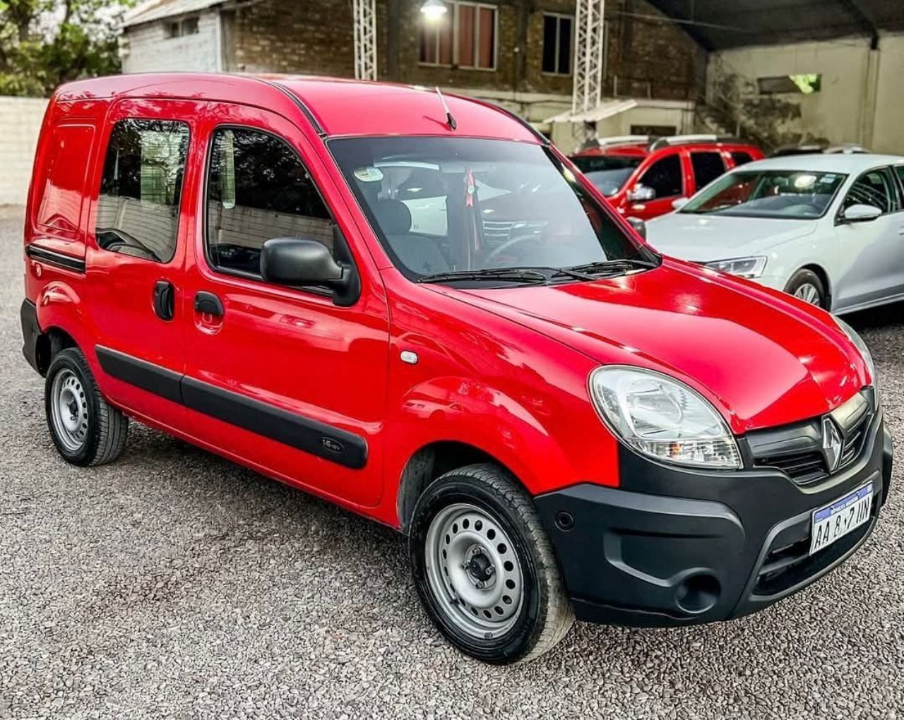 Renault Kangoo Usada en Mendoza, deRuedas