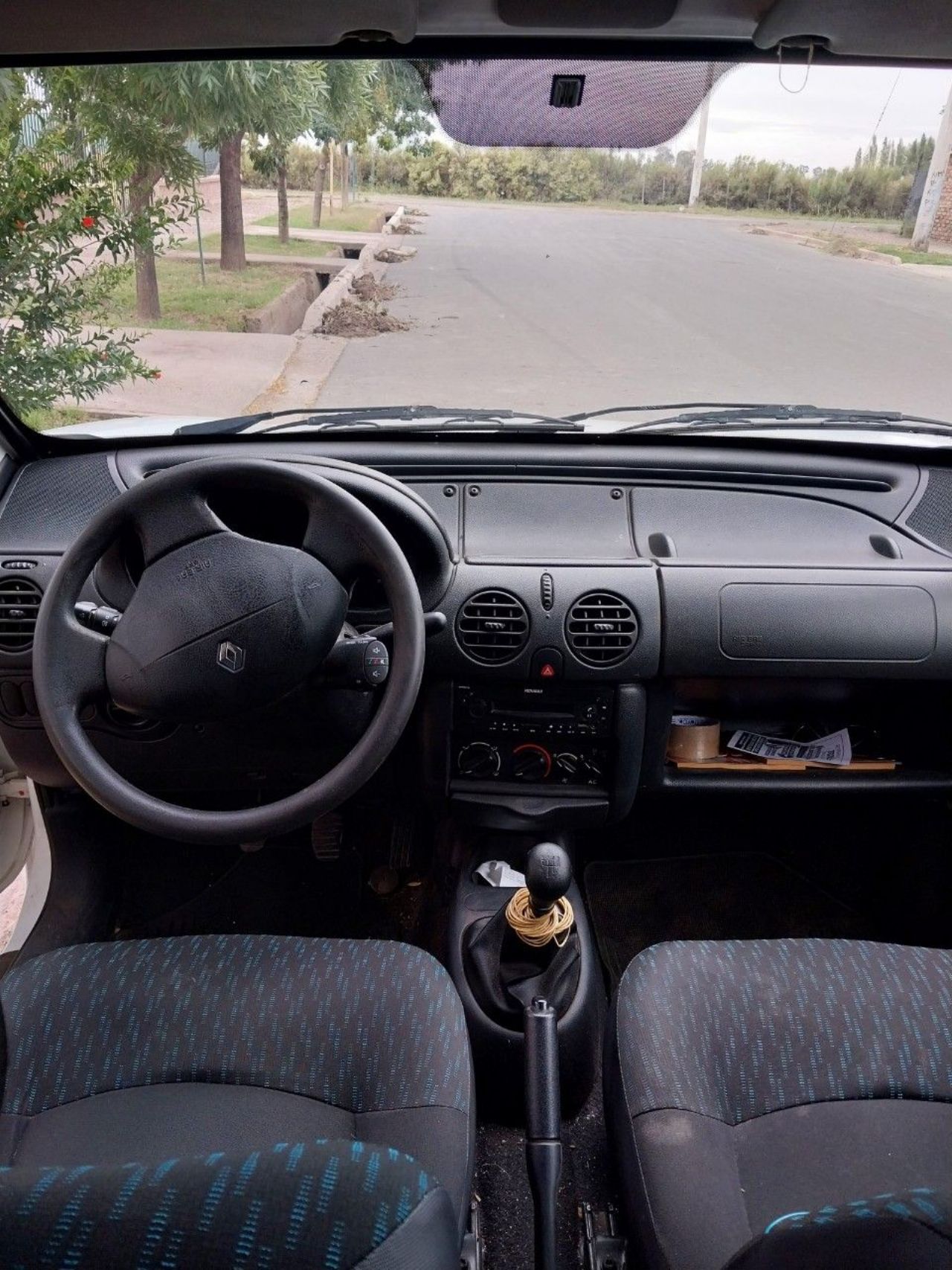 Renault Kangoo Usada en Mendoza, deRuedas