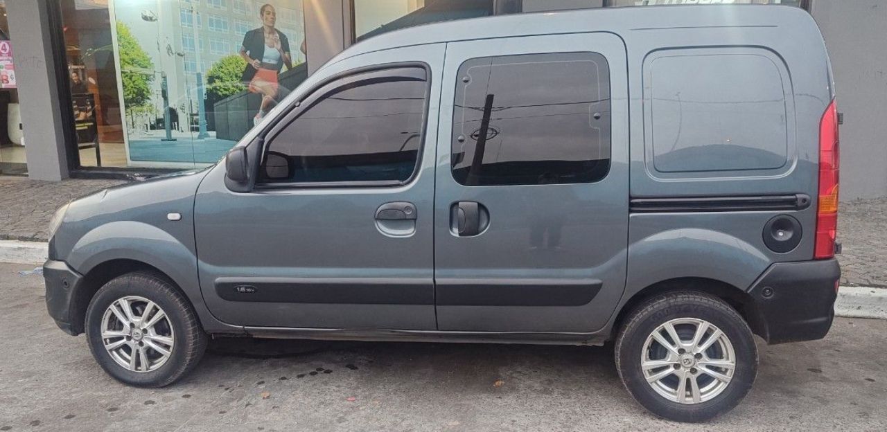 Renault Kangoo Usada en Buenos Aires, deRuedas