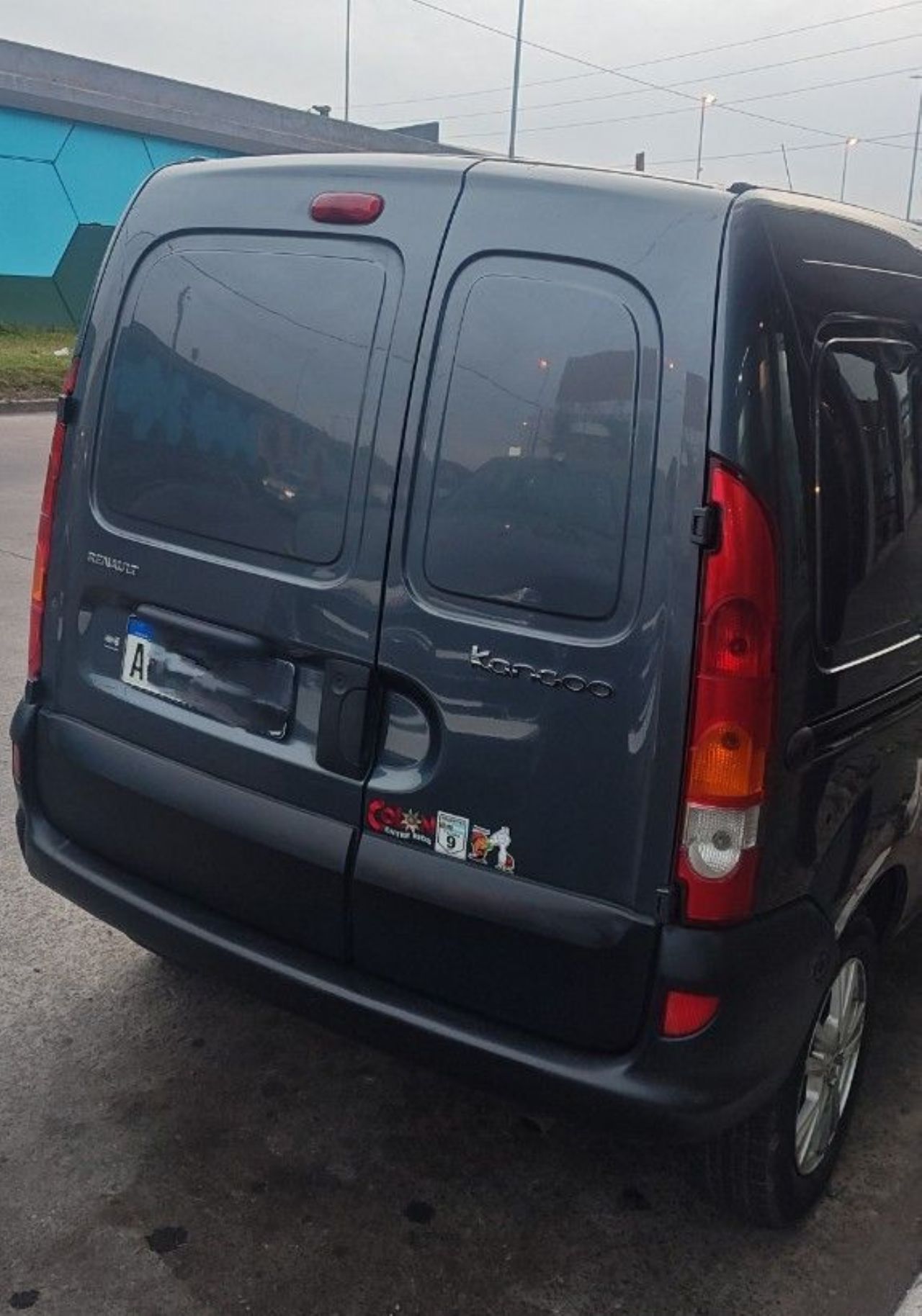 Renault Kangoo Usada en Buenos Aires, deRuedas