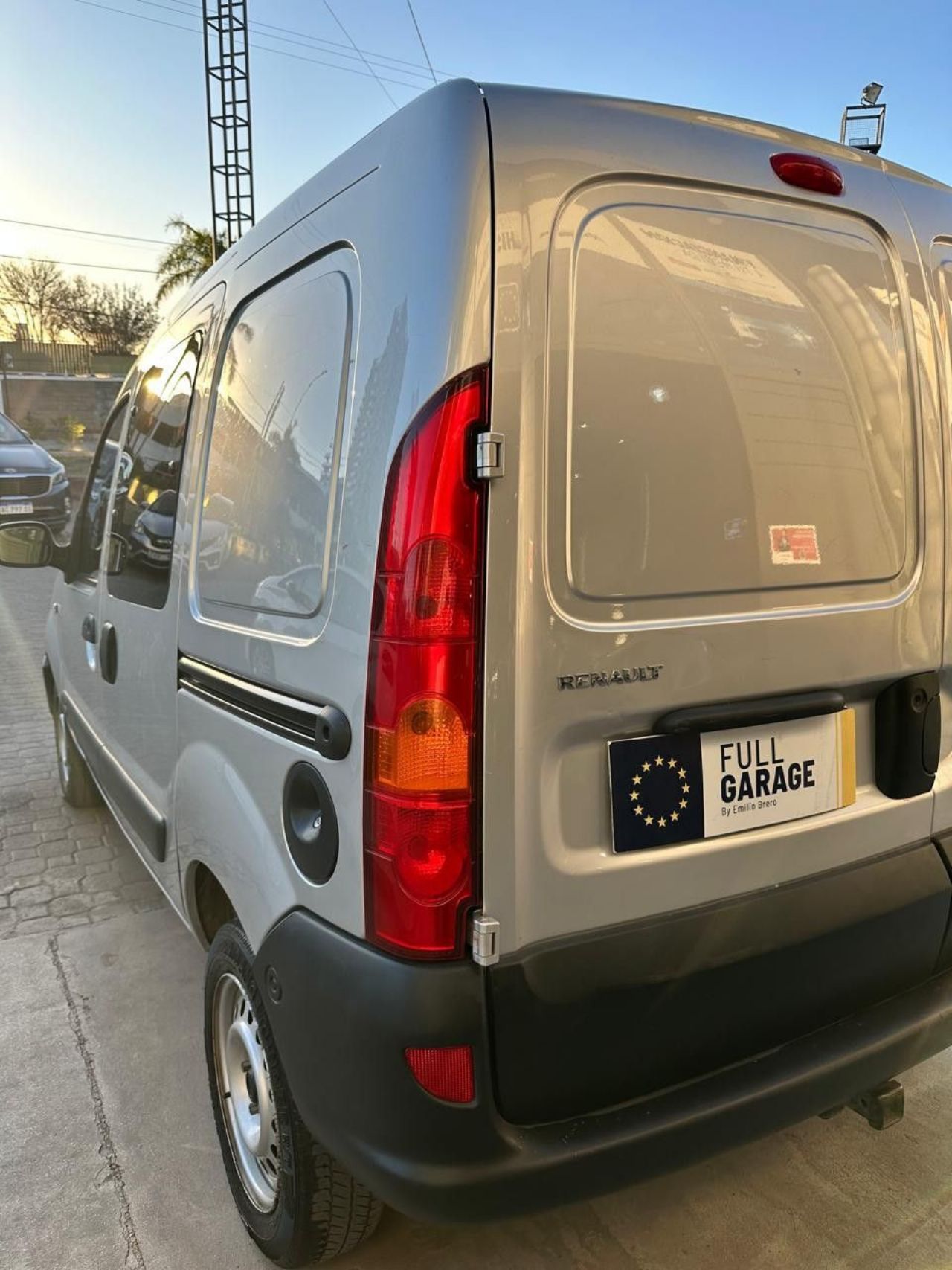 Renault Kangoo Usada Financiado en Córdoba, deRuedas