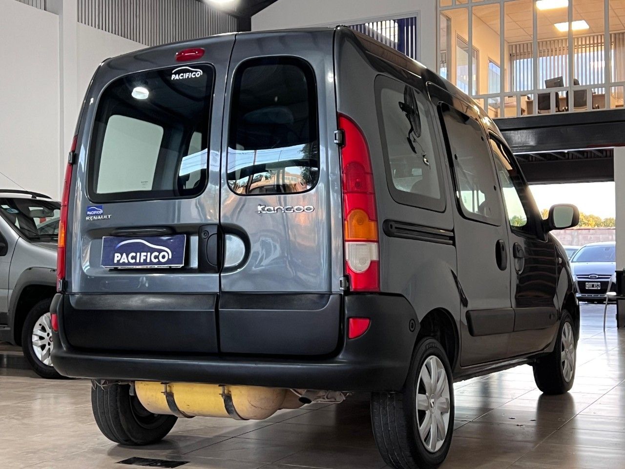 Renault Kangoo Usada Financiado en Córdoba, deRuedas