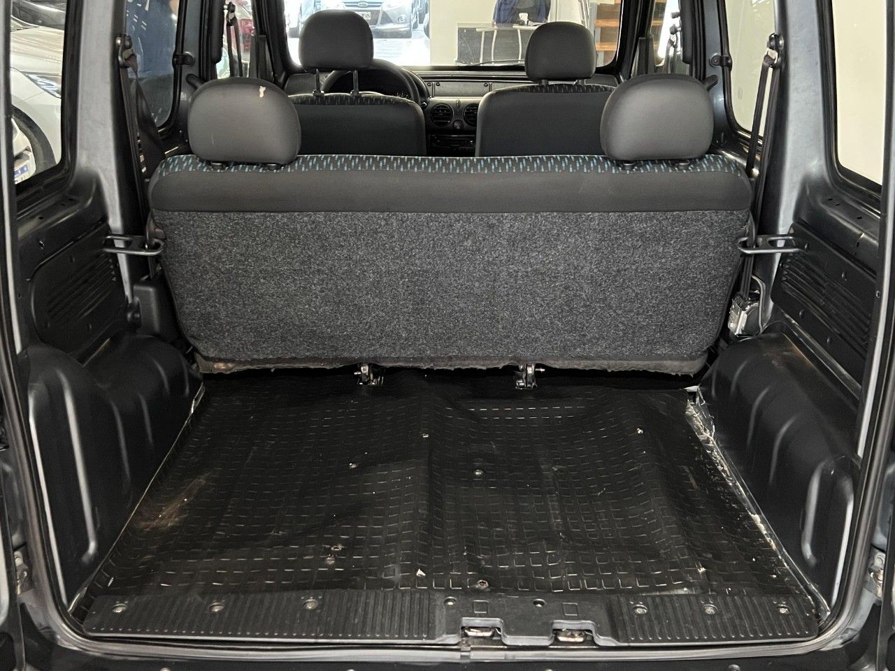Renault Kangoo Usada Financiado en Córdoba, deRuedas