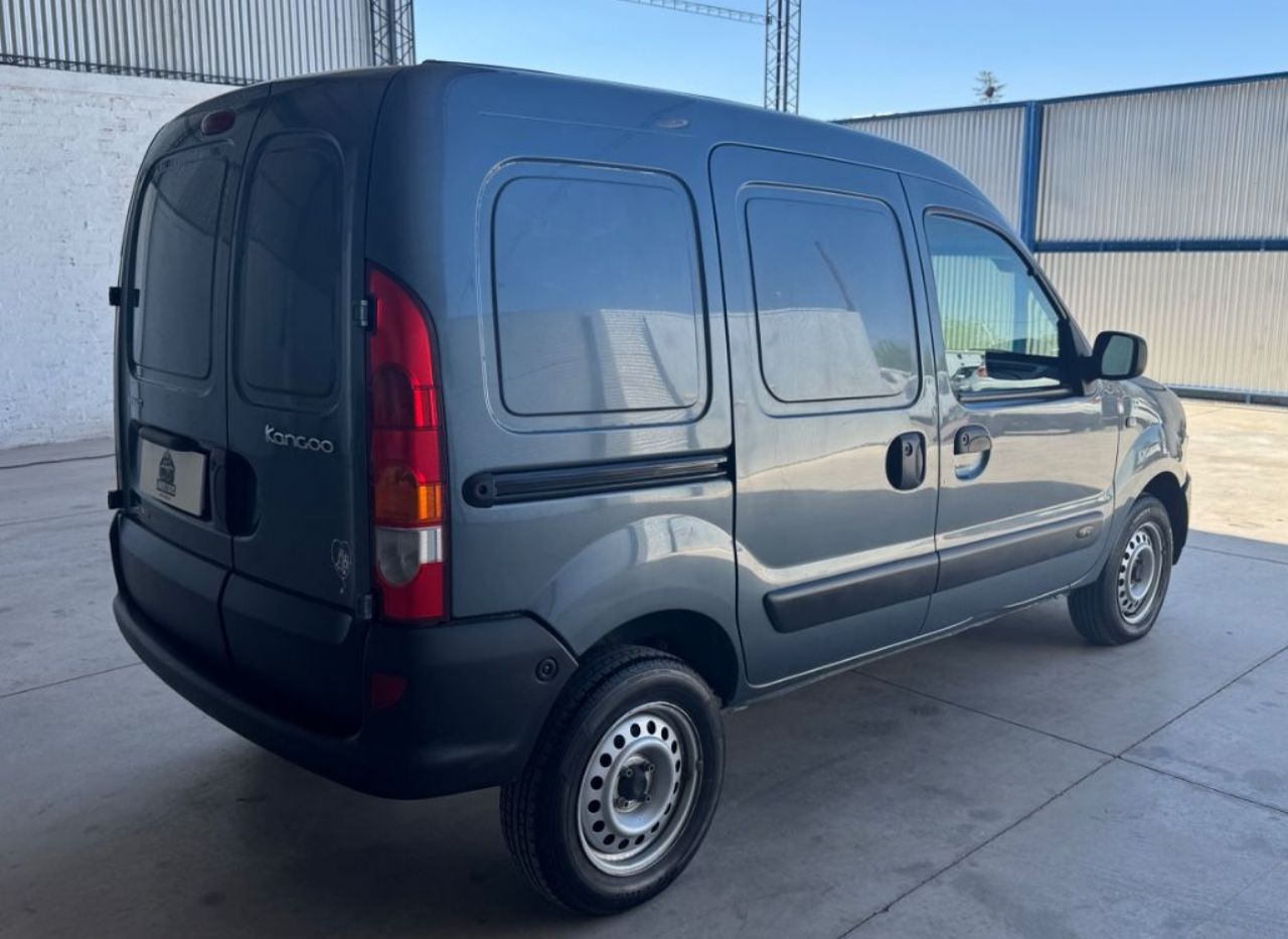 Renault Kangoo Usada Financiado en Mendoza, deRuedas