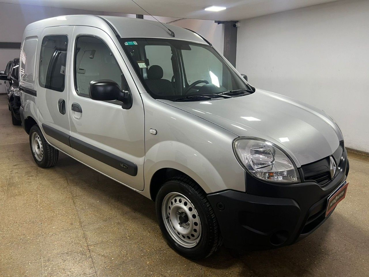 Renault Kangoo Usada Financiado en Córdoba, deRuedas