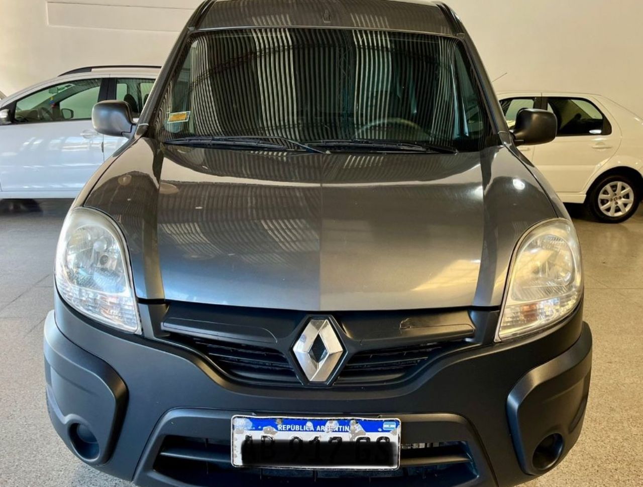 Renault Kangoo Usada Financiado en Córdoba, deRuedas