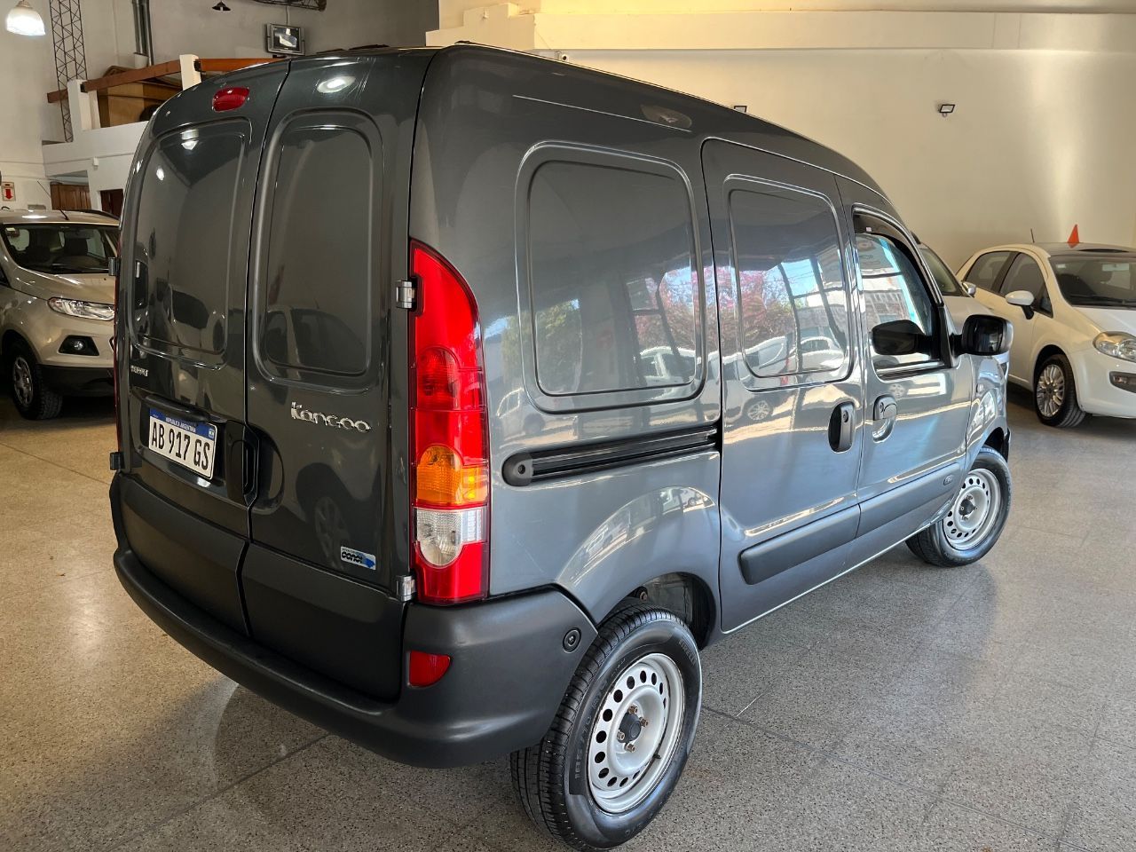 Renault Kangoo Usada Financiado en Córdoba, deRuedas