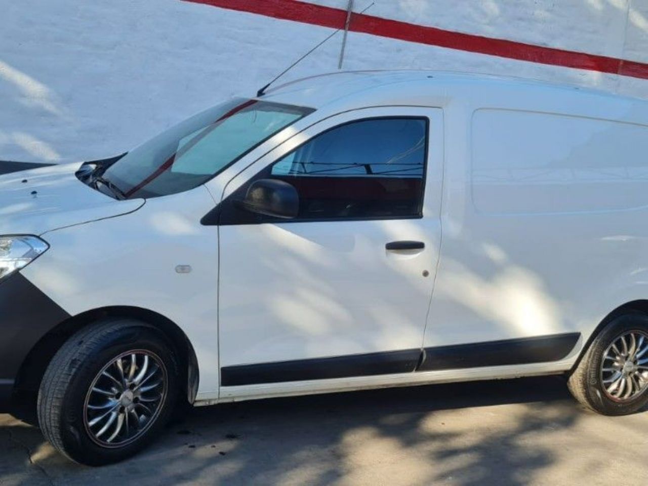 Renault Kangoo Usada en Mendoza, deRuedas