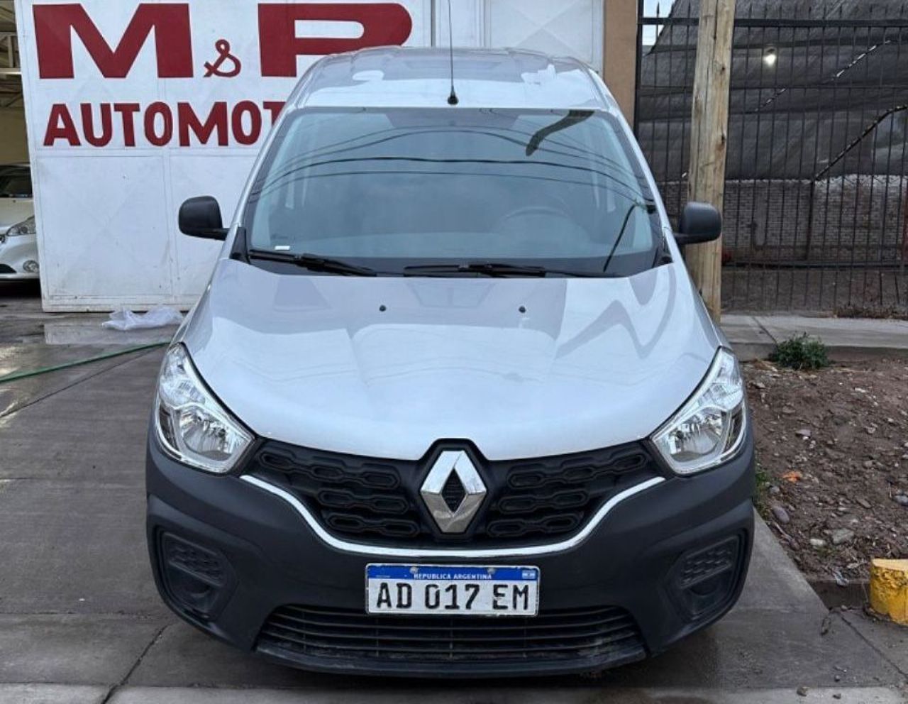 Renault Kangoo Usada Financiado en Mendoza, deRuedas