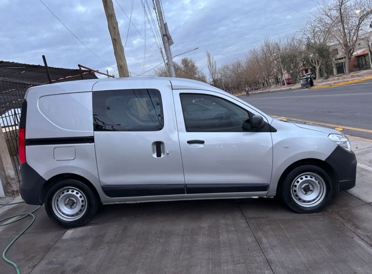 Renault Kangoo Usada Financiado en Mendoza, deRuedas