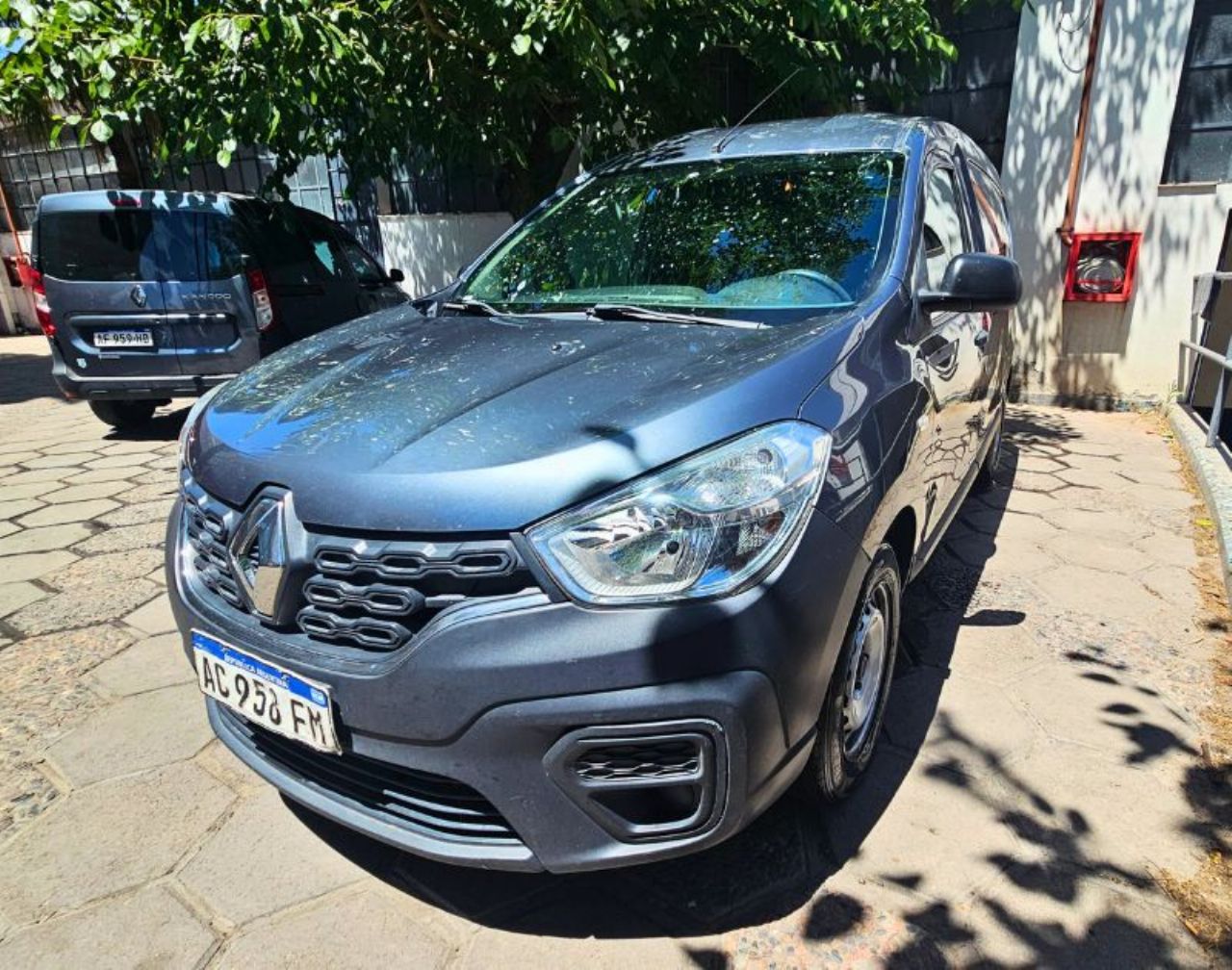 Renault Kangoo Usada en Mendoza, deRuedas