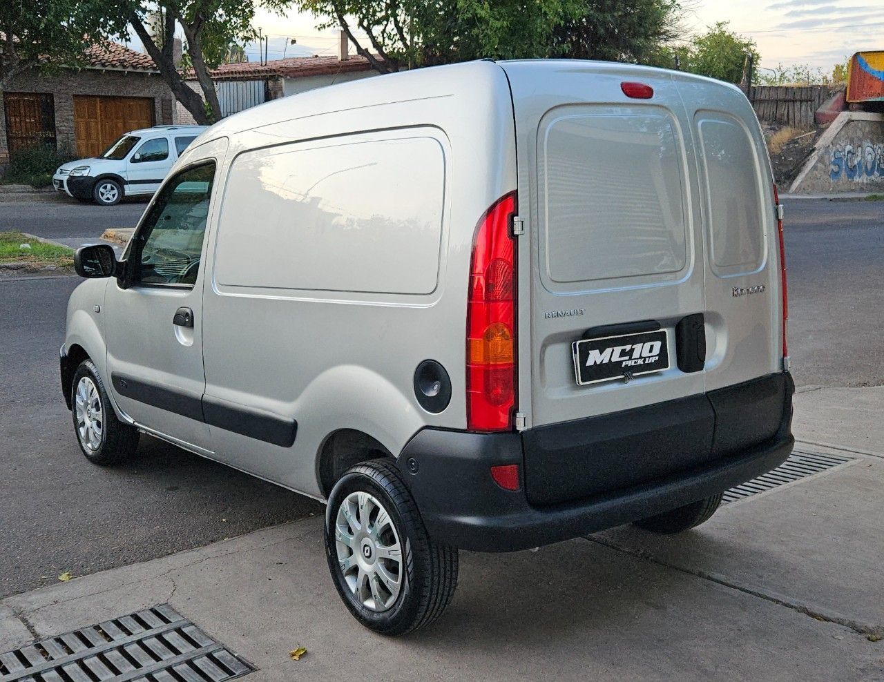 Renault Kangoo Usada Financiado en Mendoza, deRuedas