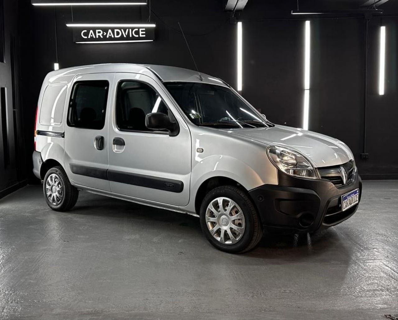 Renault Kangoo Usada en Córdoba, deRuedas
