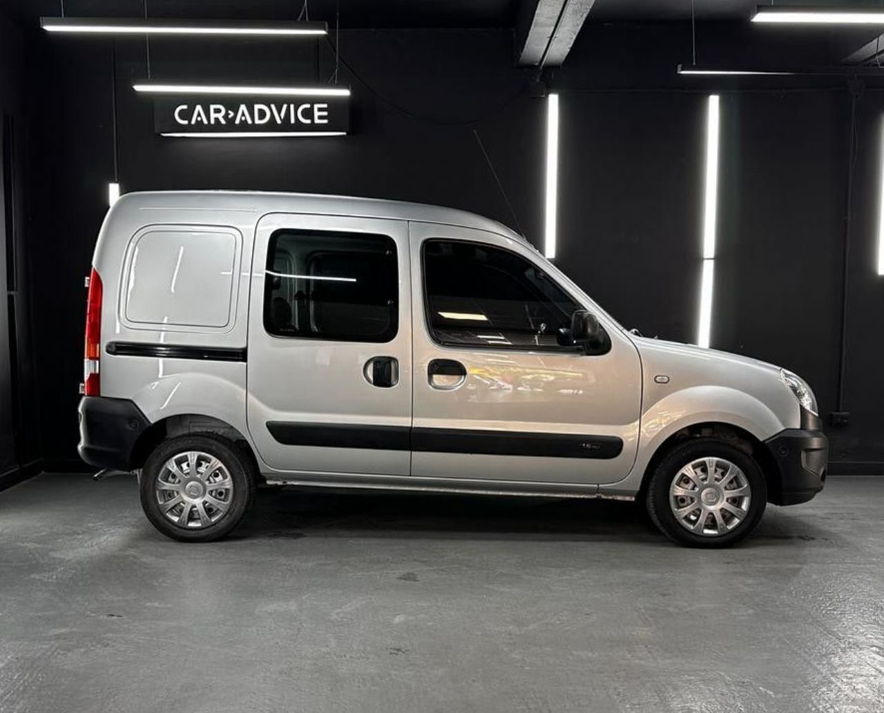 Renault Kangoo Usada en Córdoba, deRuedas