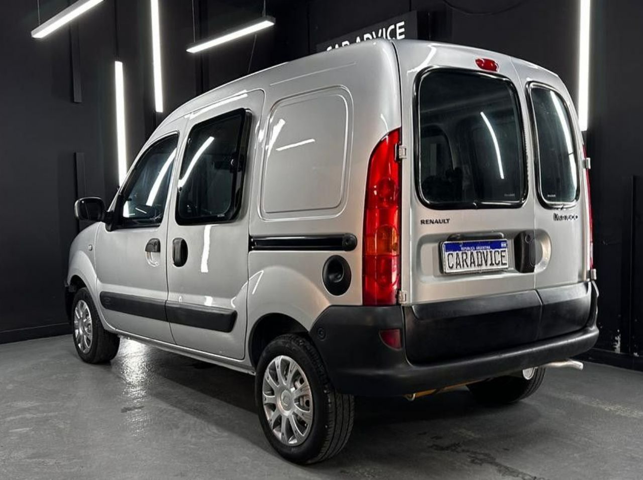 Renault Kangoo Usada en Córdoba, deRuedas