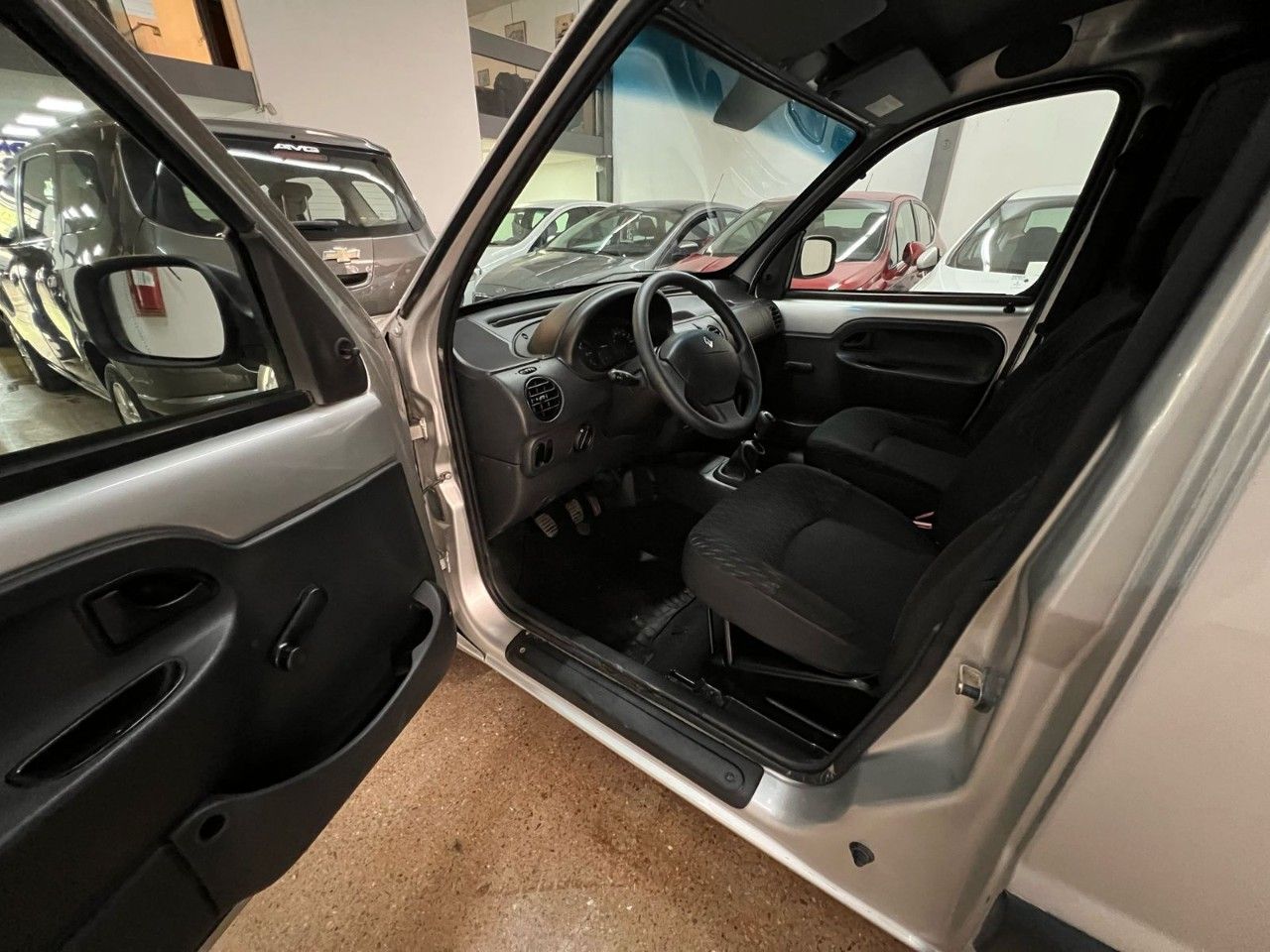 Renault Kangoo Usada en Córdoba, deRuedas