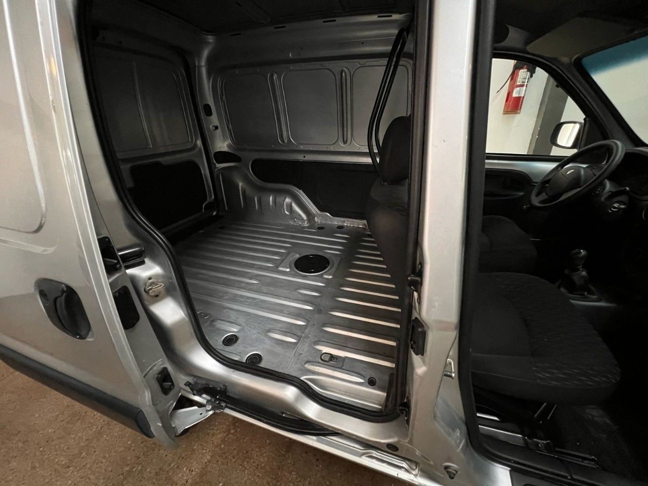 Renault Kangoo Usada en Córdoba, deRuedas