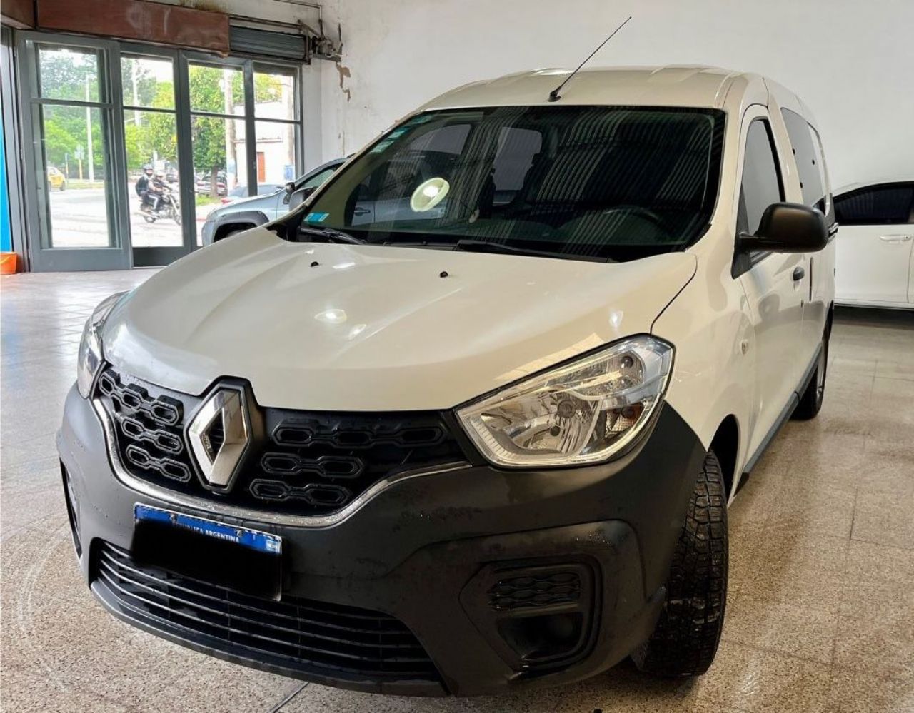 Renault Kangoo Usada Financiado en Córdoba, deRuedas
