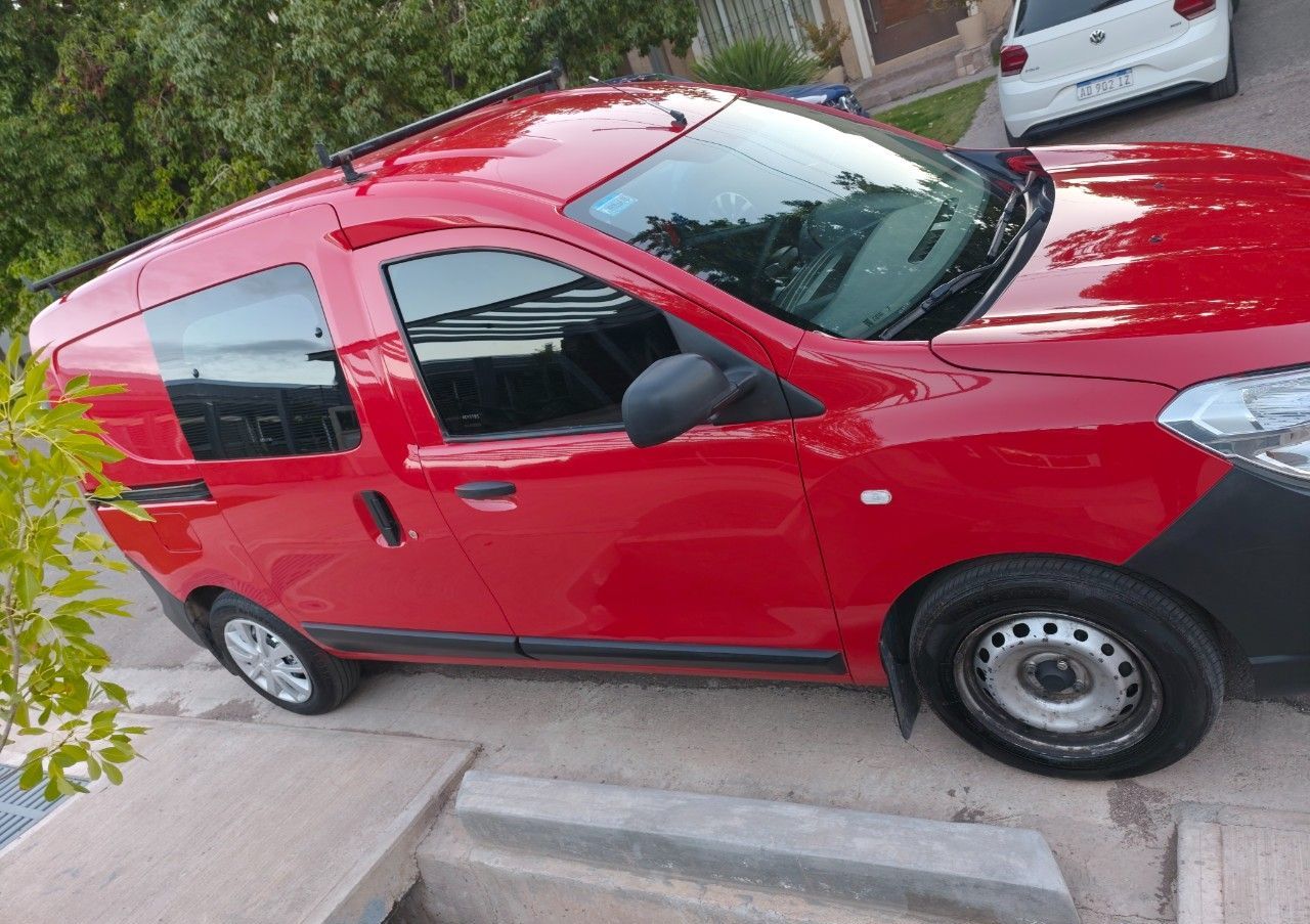 Renault Kangoo Usada en Mendoza, deRuedas
