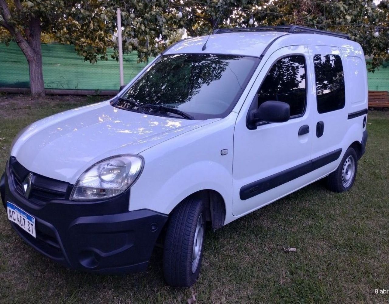 Renault Kangoo Usada en Mendoza, deRuedas