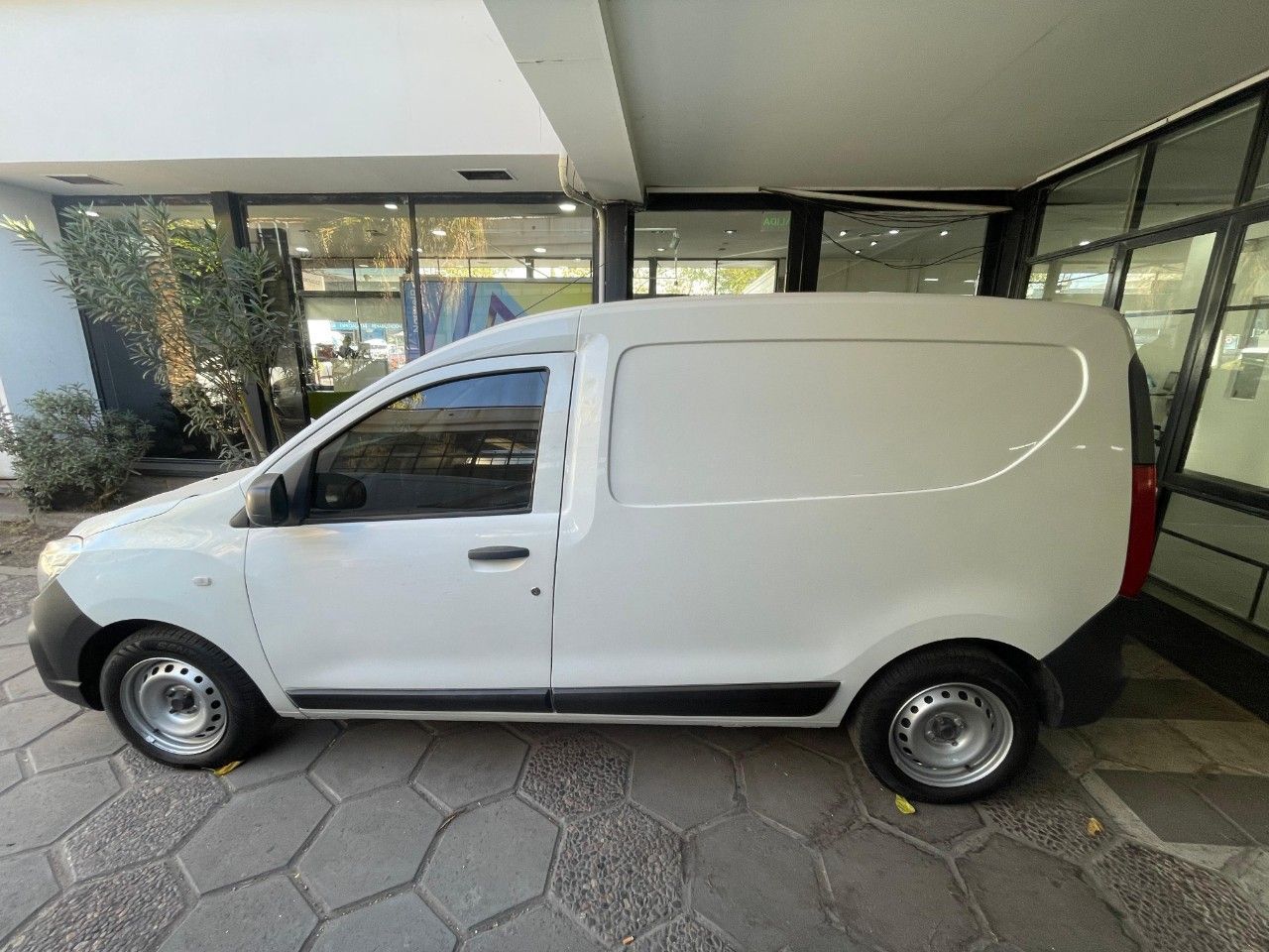 Renault Kangoo Usada en Mendoza, deRuedas