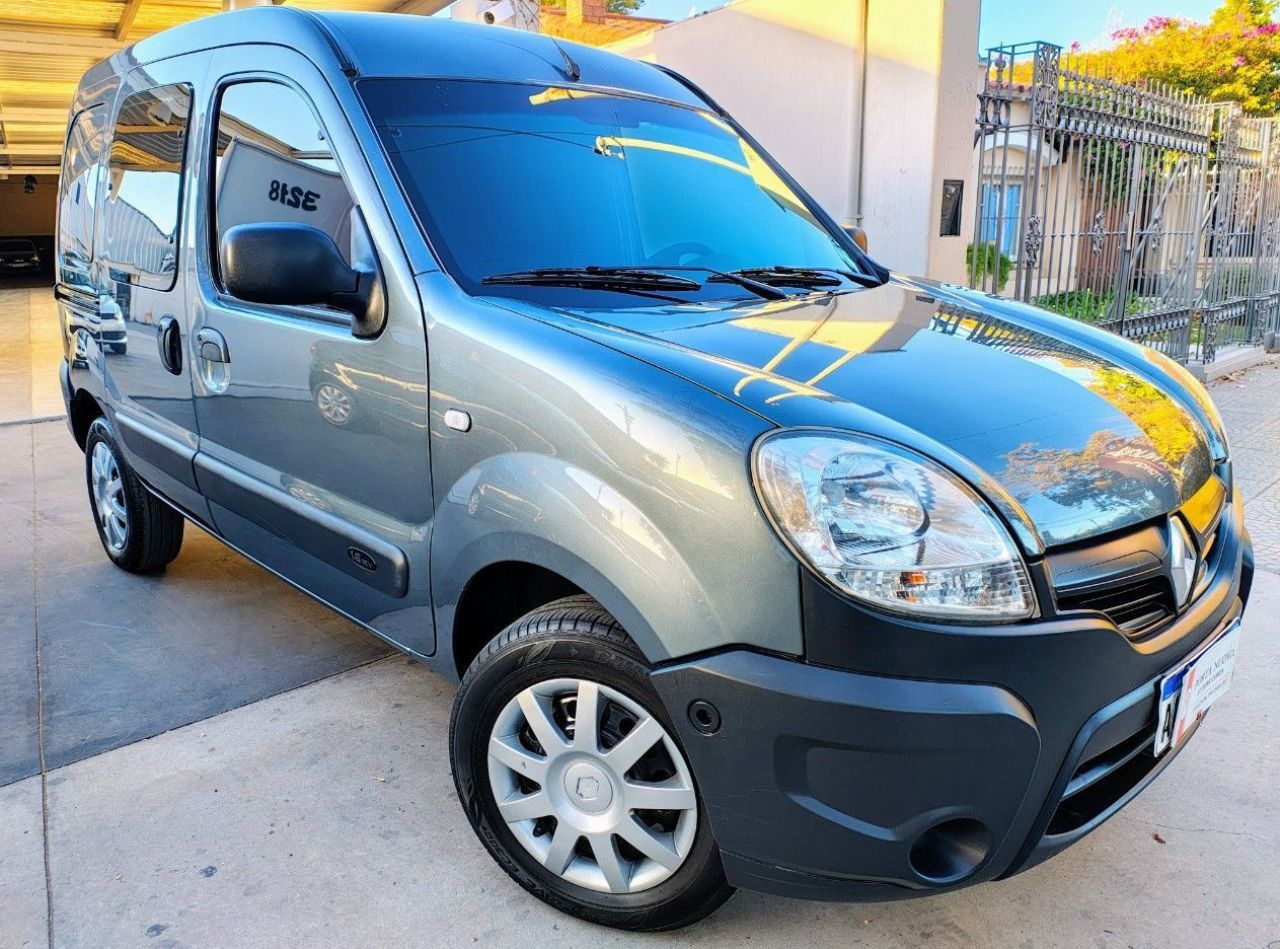 Renault Kangoo Usada en Mendoza, deRuedas