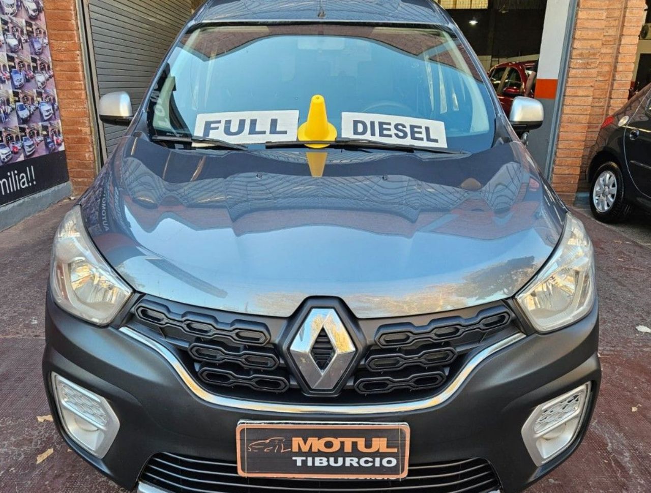 Renault Kangoo Usada en Mendoza, deRuedas