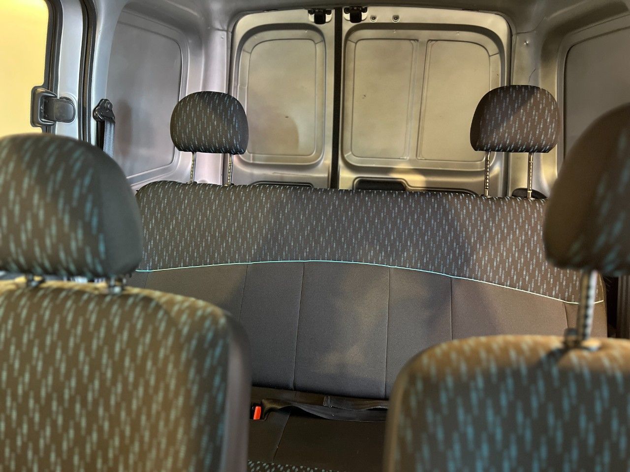 Renault Kangoo Usada Financiado en Córdoba, deRuedas