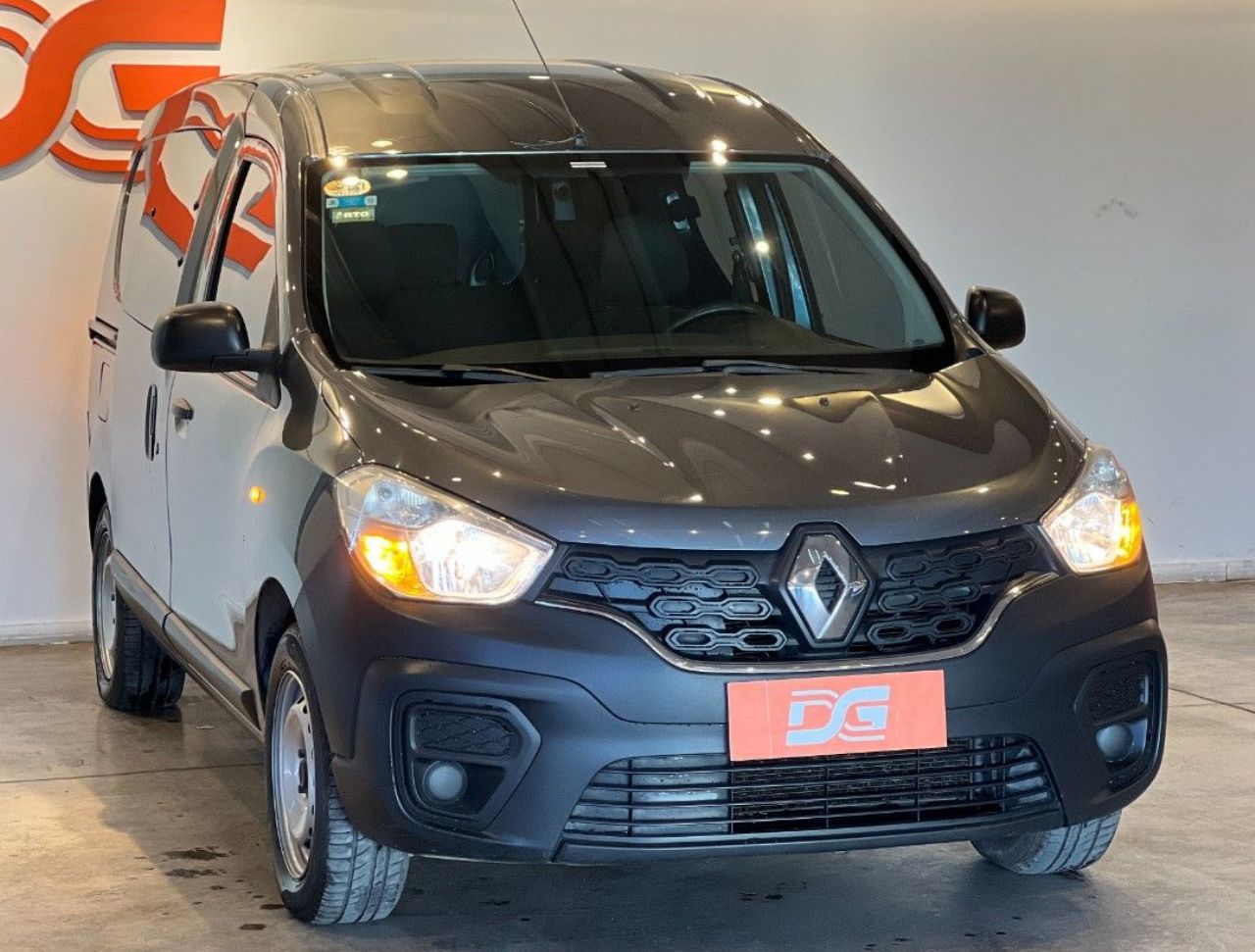 Renault Kangoo Usada Financiado en Córdoba, deRuedas