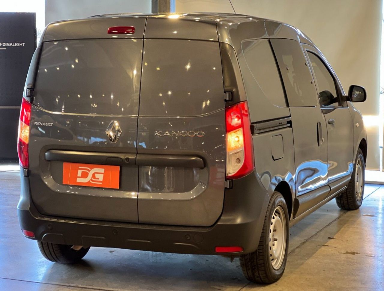 Renault Kangoo Usada Financiado en Córdoba, deRuedas