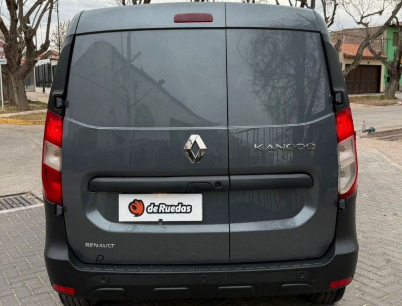 Renault Kangoo Usada en Mendoza, deRuedas