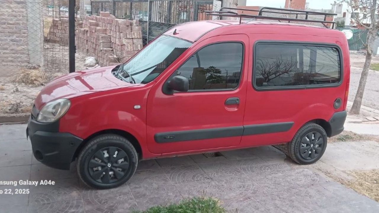 Renault Kangoo Usada en Mendoza, deRuedas