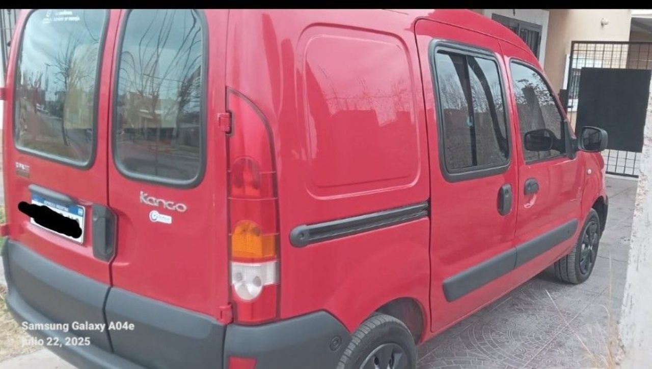 Renault Kangoo Usada en Mendoza, deRuedas