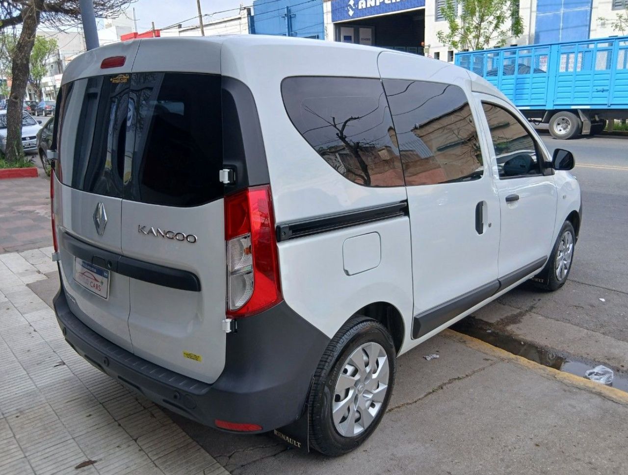 Renault Kangoo Usada Financiado en Córdoba, deRuedas