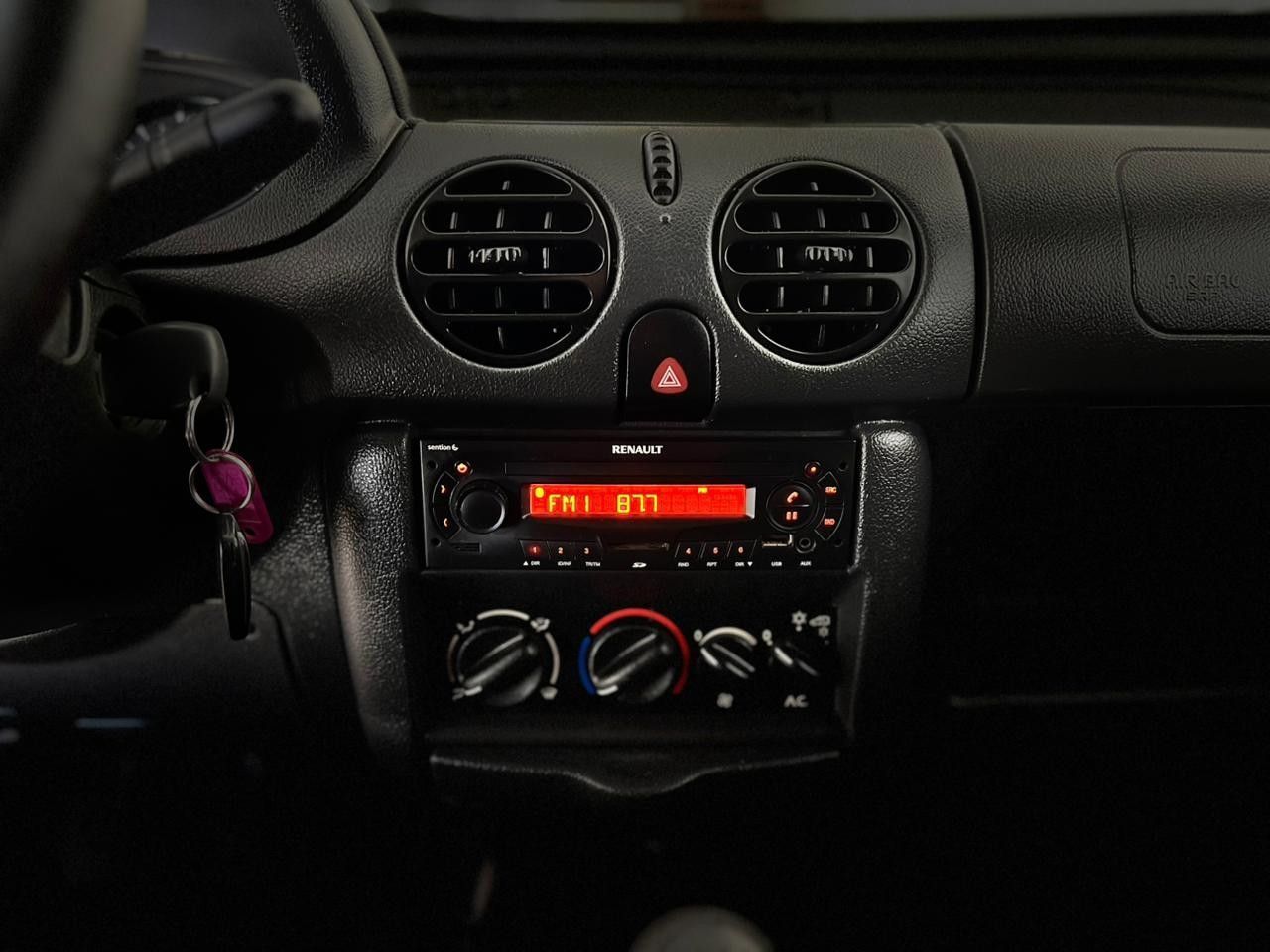 Renault Kangoo Usada Financiado en Córdoba, deRuedas