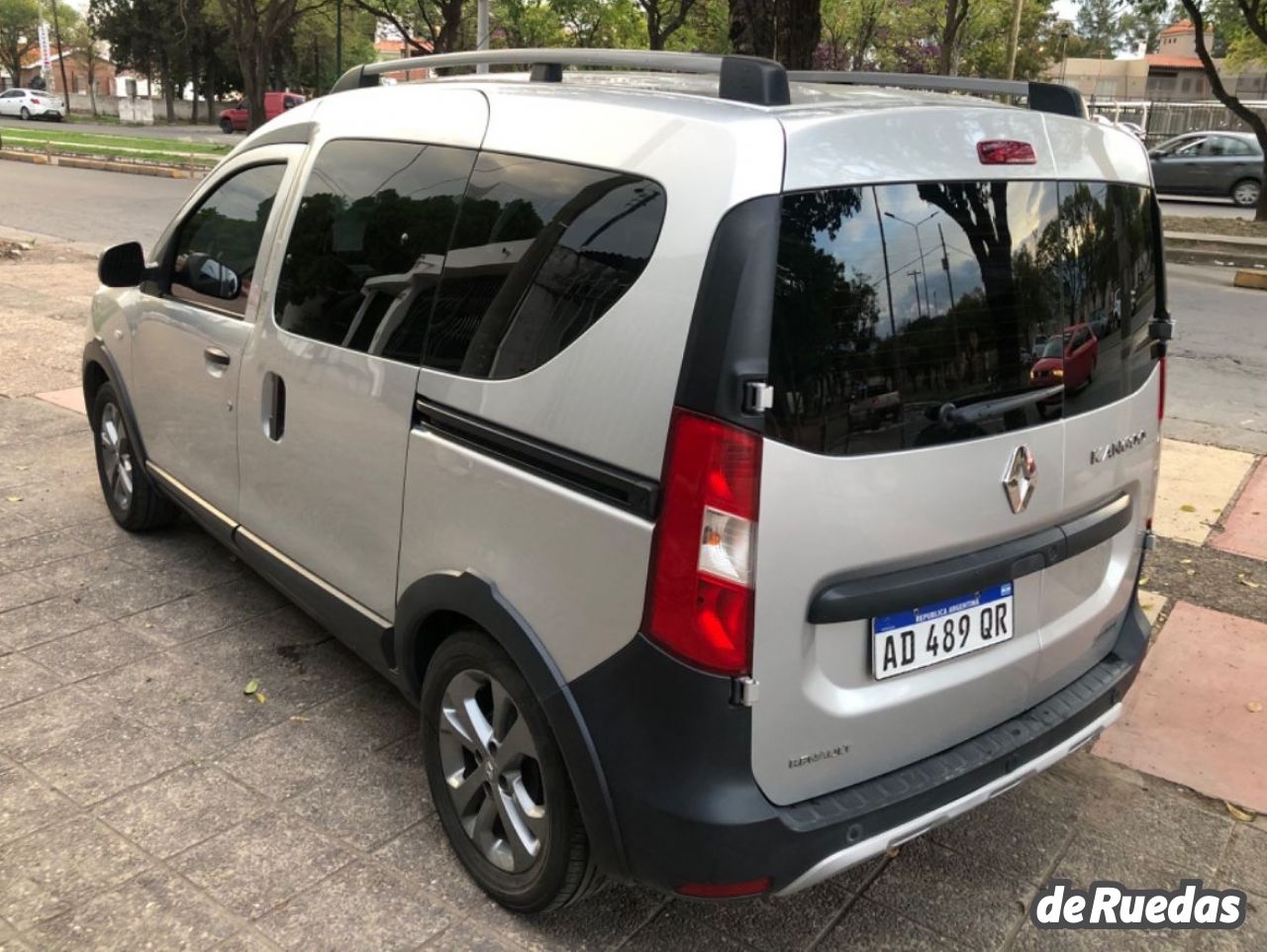 Renault Kangoo Usada en Salta, deRuedas