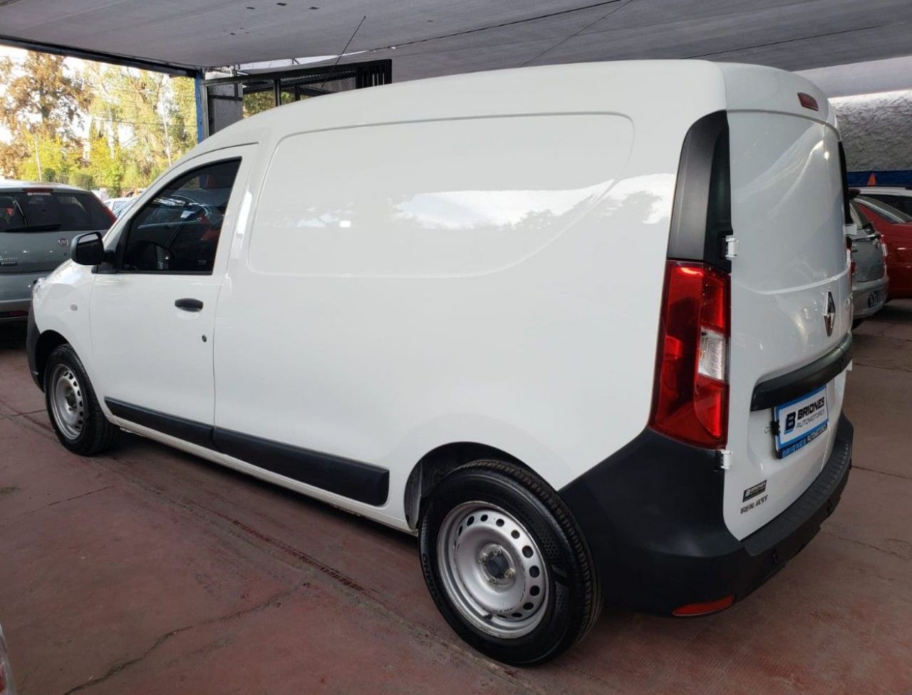 Renault Kangoo Usada en Mendoza, deRuedas