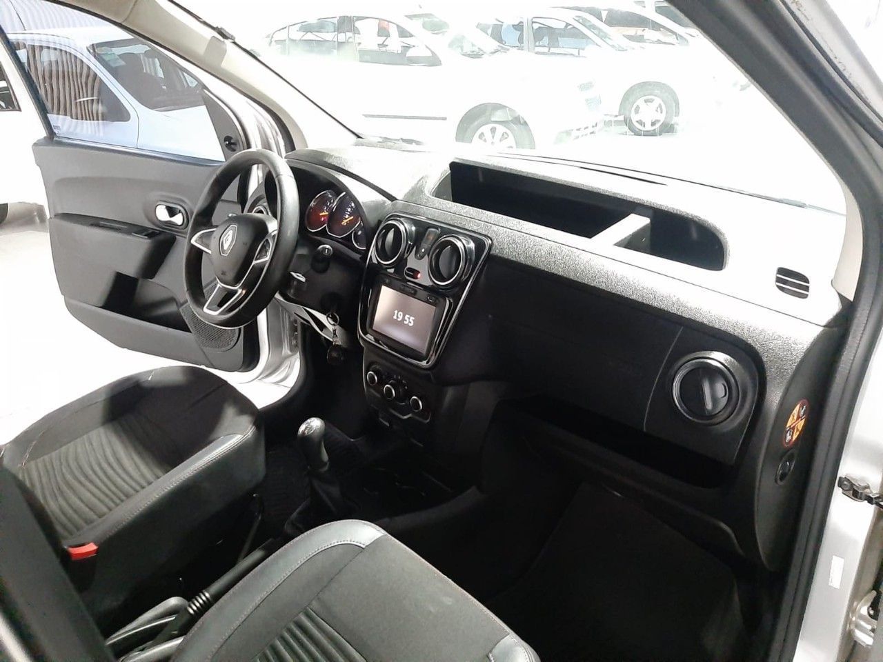 Renault Kangoo Usada en Mendoza, deRuedas