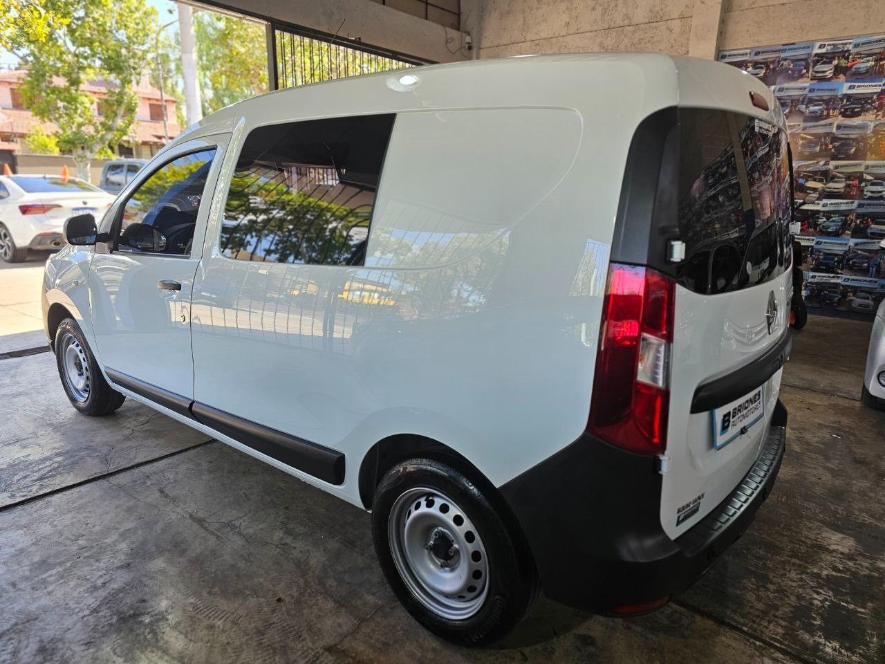 Renault Kangoo Usada en Mendoza, deRuedas