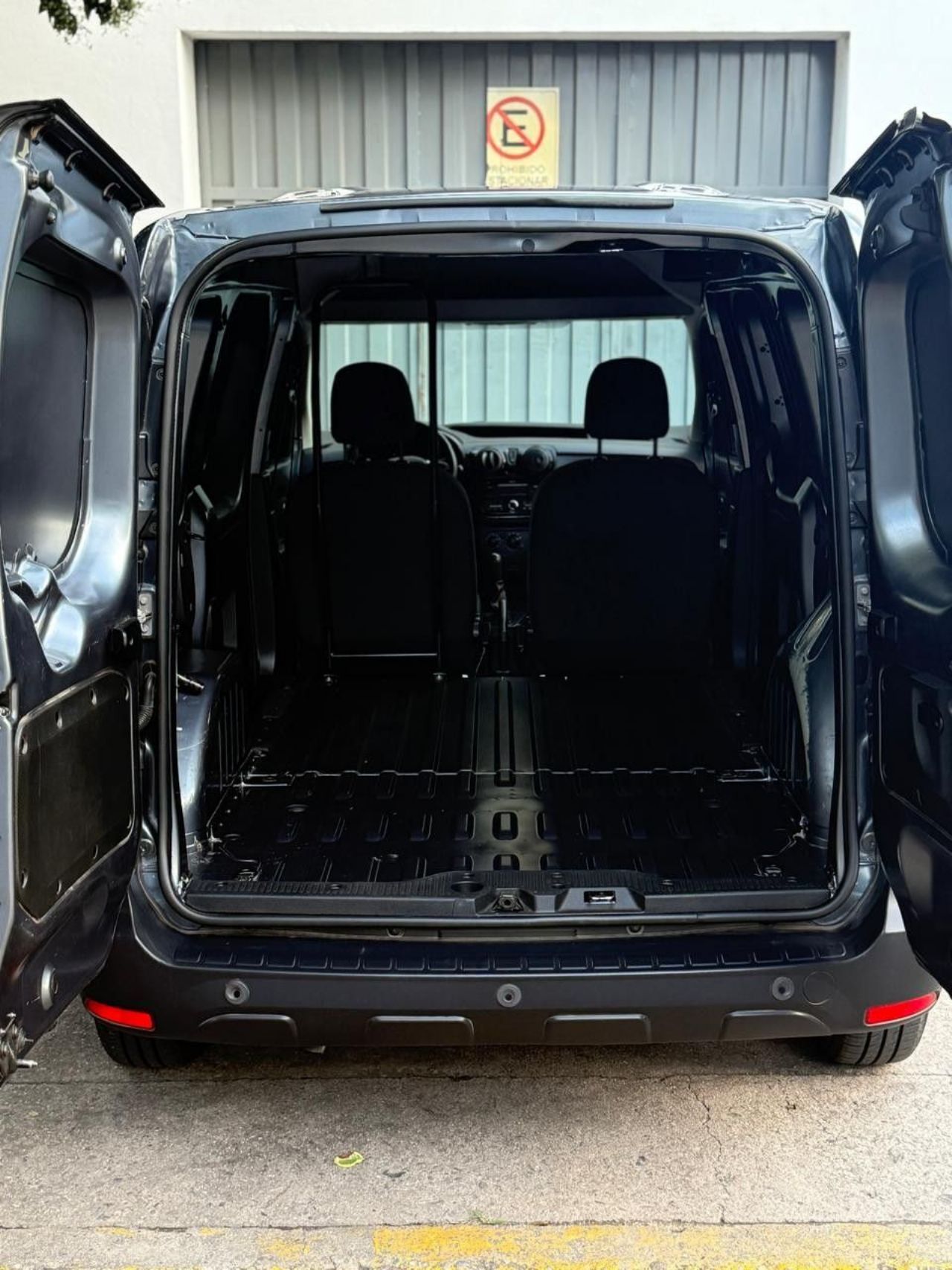 Renault Kangoo Usada Financiado en Córdoba, deRuedas