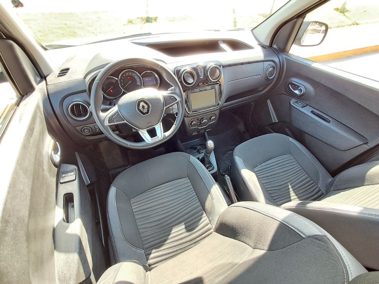 Renault Kangoo Usada en Mendoza, deRuedas